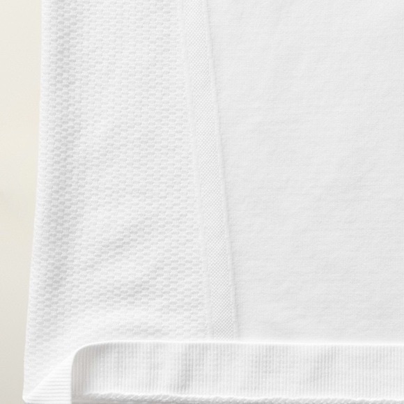 Athleta Momentum Seamless Polo Fitted Short Sleeve Tee *NWT* XL - Picture 4 of 16